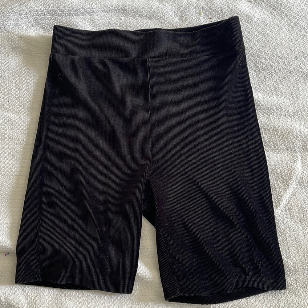Black velour forever 21 bike shorts